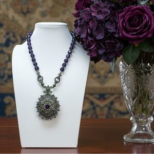 HEIDI DAUS Retired "Unforgettable Lavaliere" Swarovski Crystal Locket Necklace